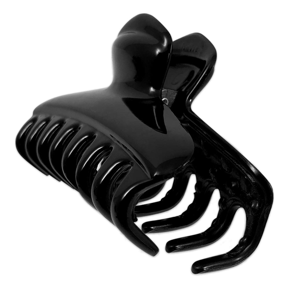 Scunci clip in use half-up hairstyle demonstrating firm hold