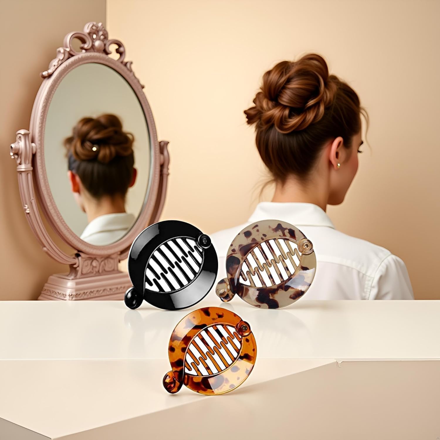 Seadiquiet banana clip securing a ponytail demonstrating secure everyday hold