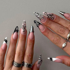 SEENEEY front packaging of 24pcs almond black nails showing included sizes and design benefits