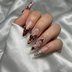 SEENEEY front packaging showing red almond press-on nails for instant style