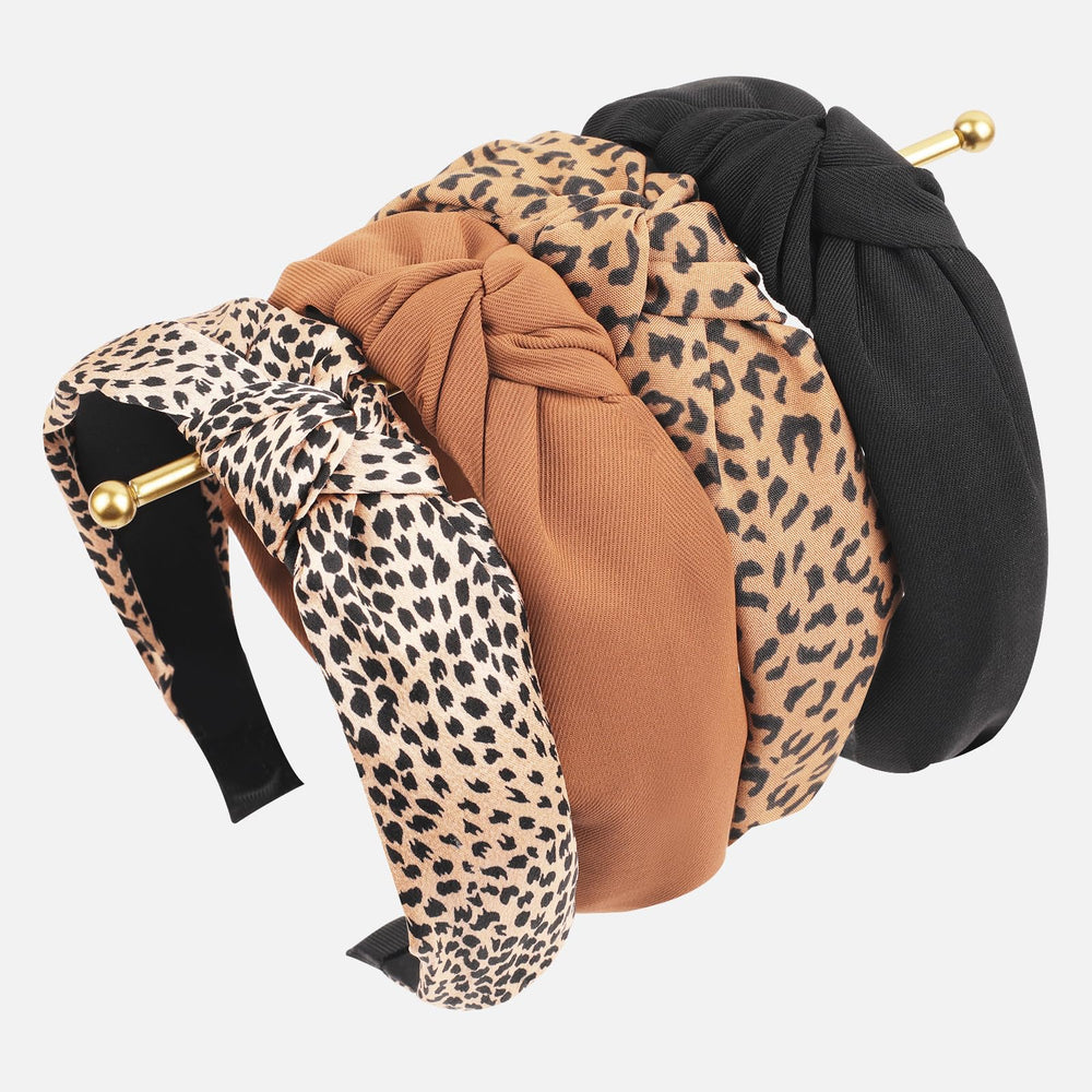 Sept Montagne pack view showing four knotted headbands, versatile styling benefit