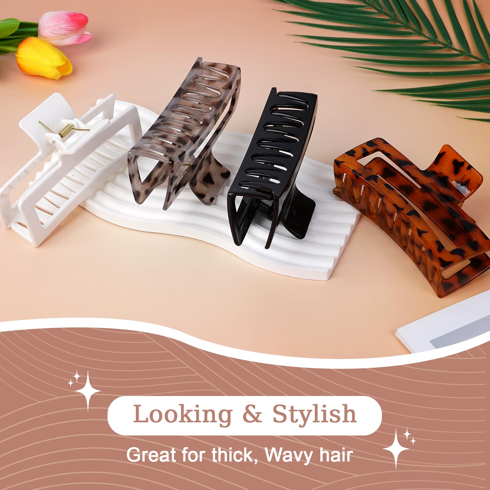 SEVEN STYLE clip held in hand to show 5-inch size and real scale
