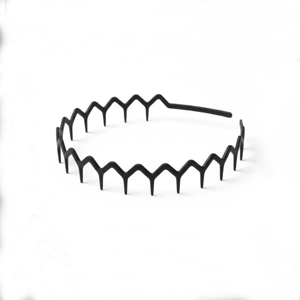 SHE LIAN close-up of molded teeth showing gentle grip that prevents slipping