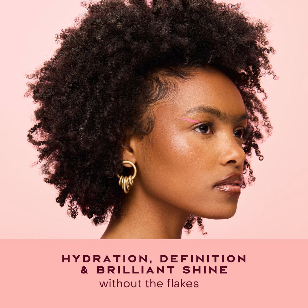 Shea Moisture scent visuals with pineapple and peach suggesting energizing fragrance