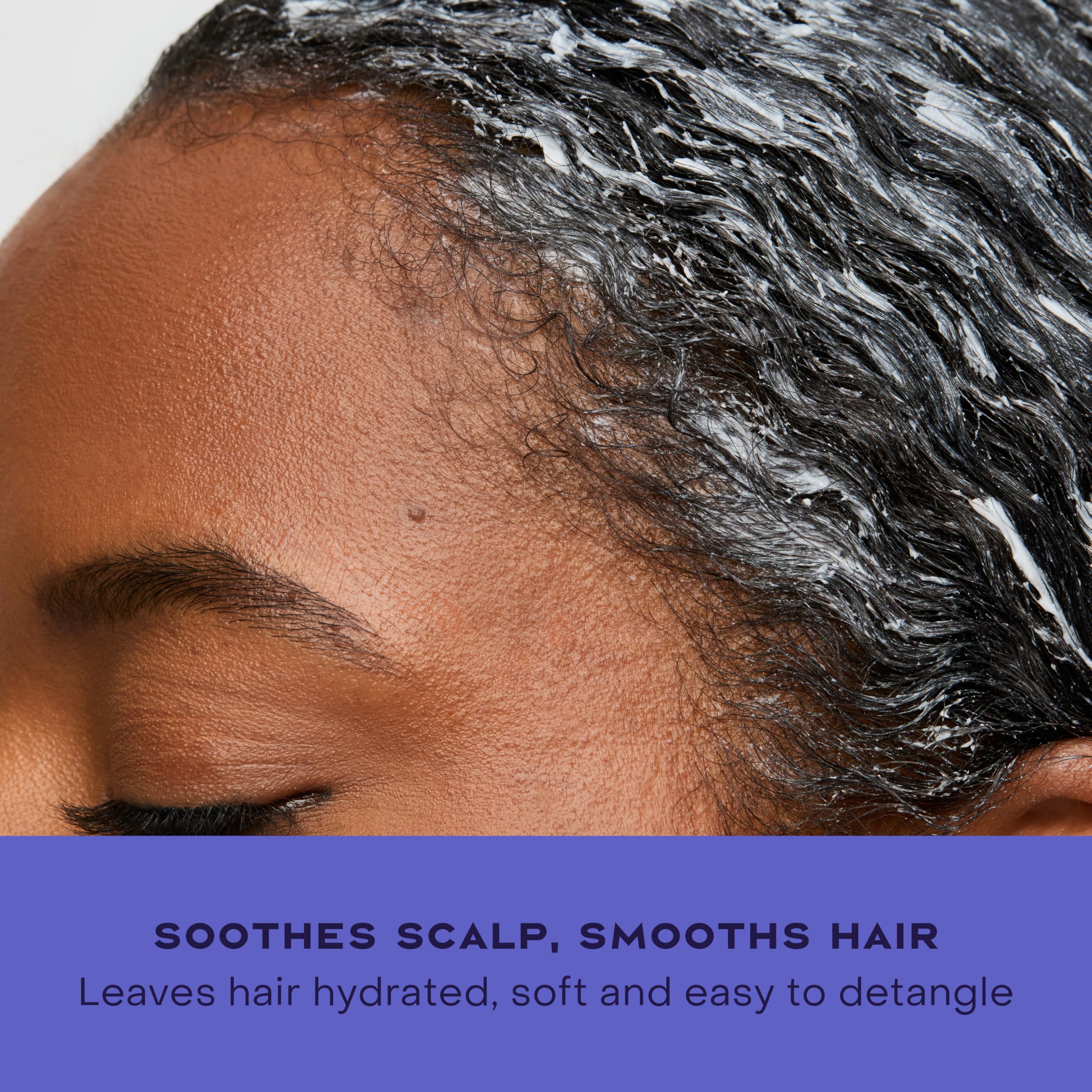 SheaMoisture pump and cap close-up showing label details and user convenience