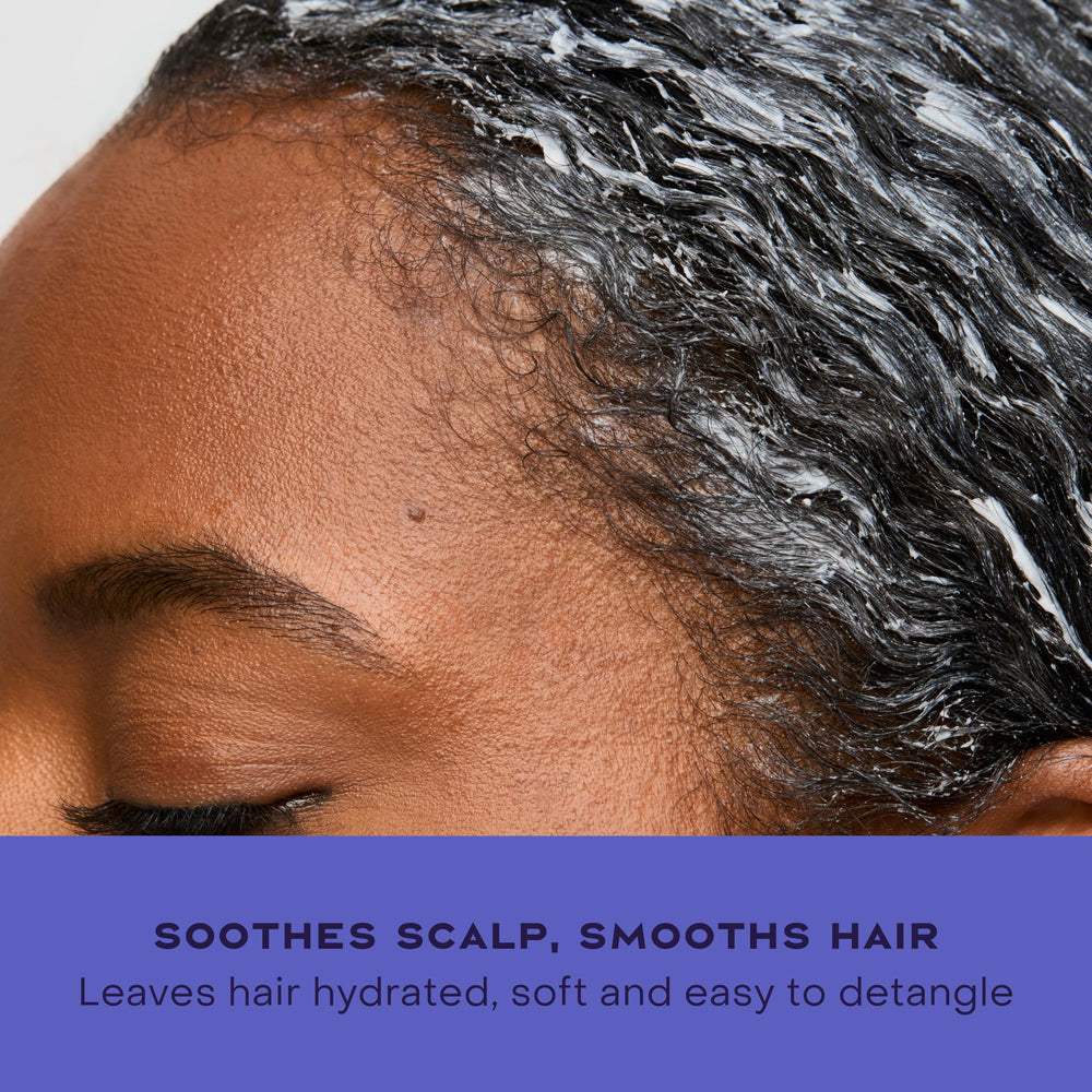 SheaMoisture pump and cap close-up showing label details and user convenience