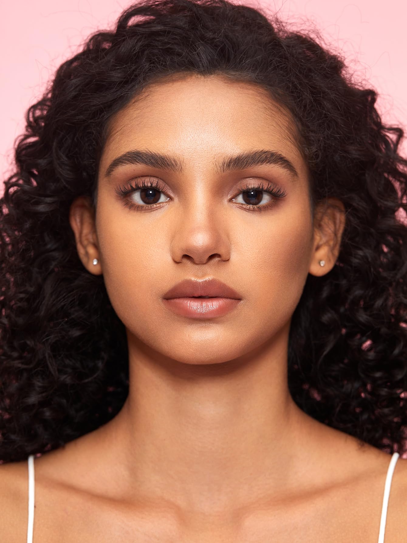 SHEGLAM cream texture swatch blending smoothly to show buildable coverage