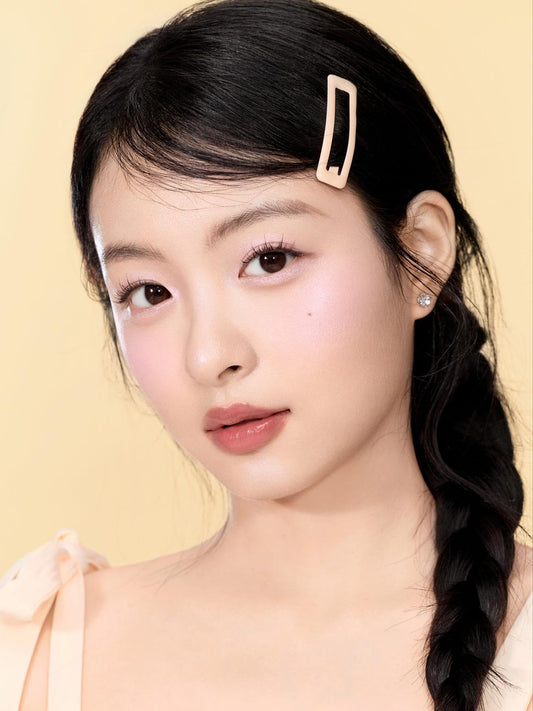 SHEGLAM Heart Galaxy cream texture swipe for blendable luminous finish