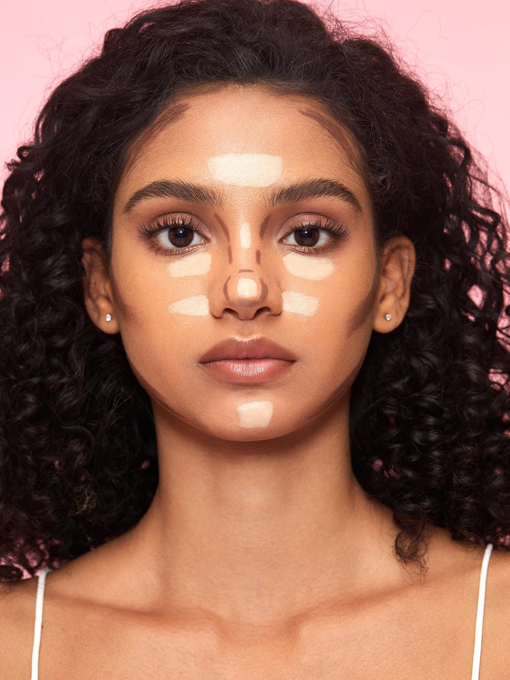 SHEGLAM slim tip closeup illustrating precise application for sharp definition