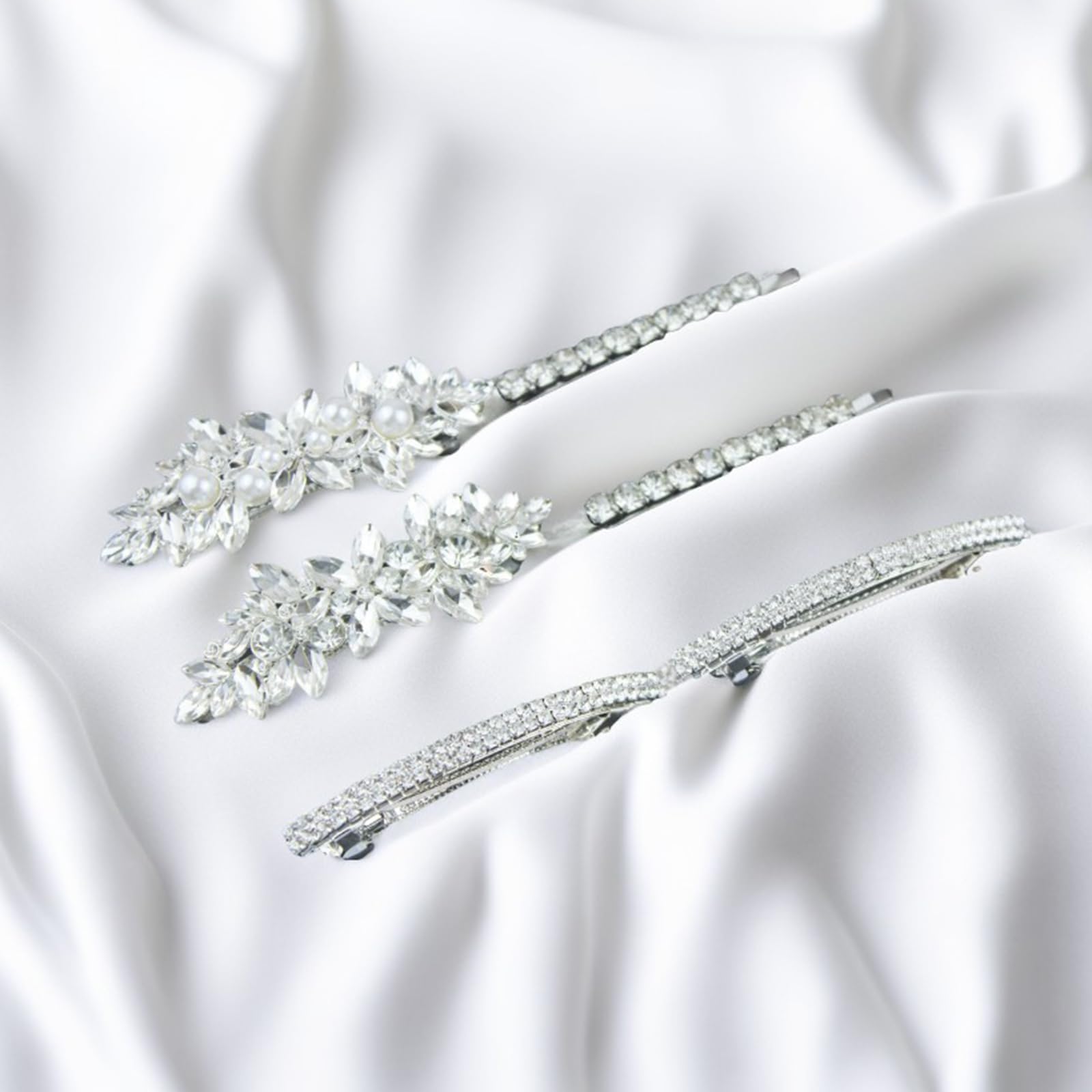 SHEHARUHI clips styled in wedding hair showing coordinated look and photo-ready shine