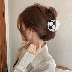 ShiQiao Spl worn at game demonstrating sporty style and fandom benefit