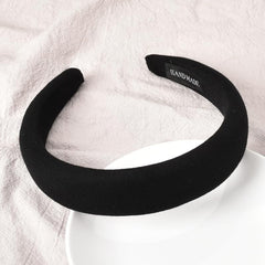 ShiQiao Spl styled with outfit on model conveying accessory versatility and elevated appearance