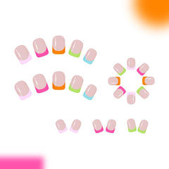 SHIQIXIANNV lifestyle woman wearing short square nails for stylish look