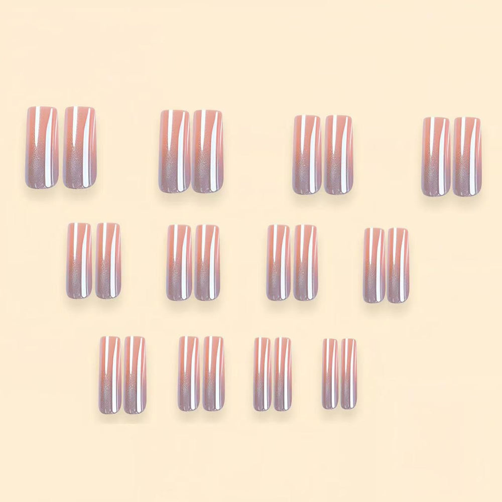 SHIQIXIANNV scale comparison on hand illustrating long length and proportion for styling