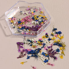 SILPECWEE preserved petals embedded in resin showcasing craft versatility and durability
