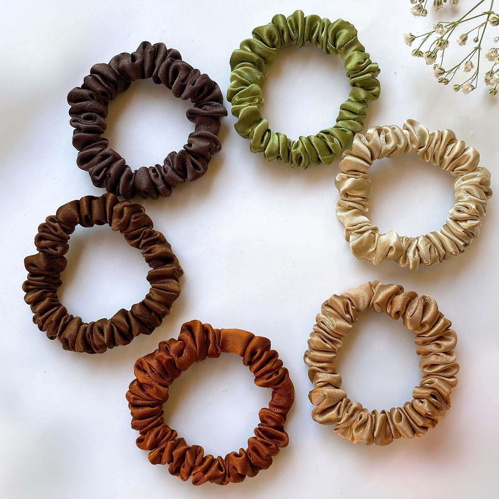 silvr bear front packaging showing six earthy scrunchies and tidy presentation benefit