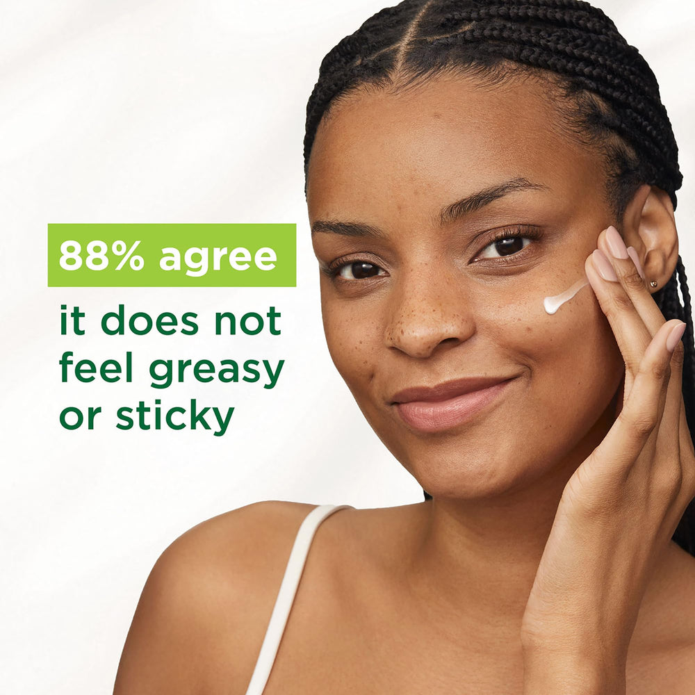 Simple bottle with Pro-Vitamin B5 ingredient highlighting soothing benefits