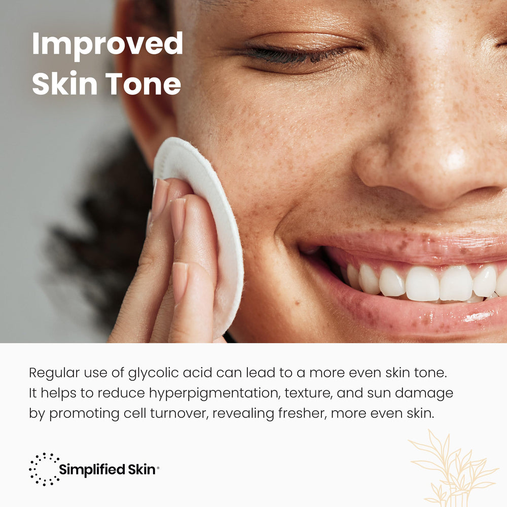 Simplified Skin toner liquid pouring to show lightweight hydrating texture