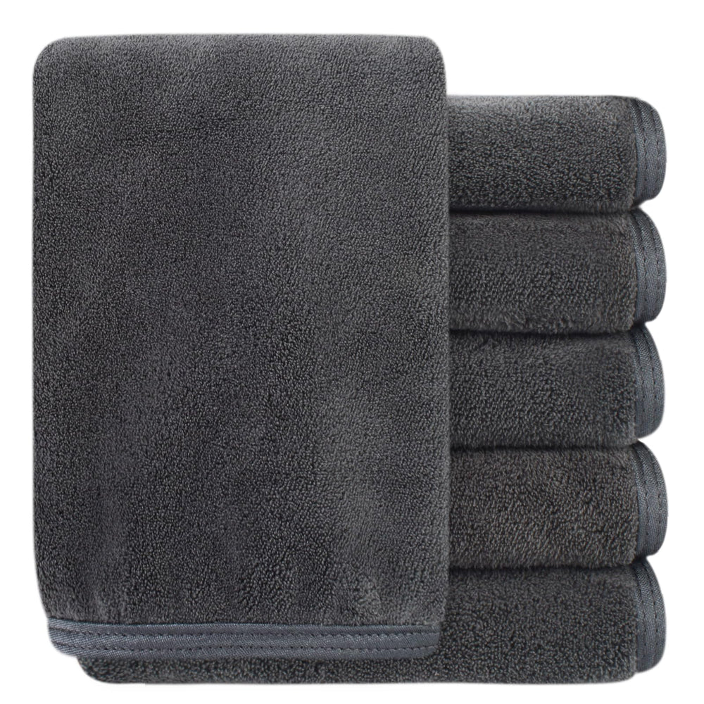 SINLAND folded front view showing clean look and absorbency benefit
