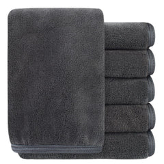 SINLAND folded front view showing clean look and absorbency benefit