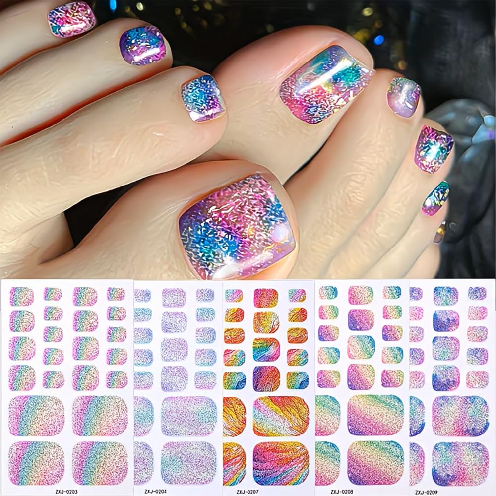 SINSEN application in use with toe wrap being smoothed on nail for quick salon look