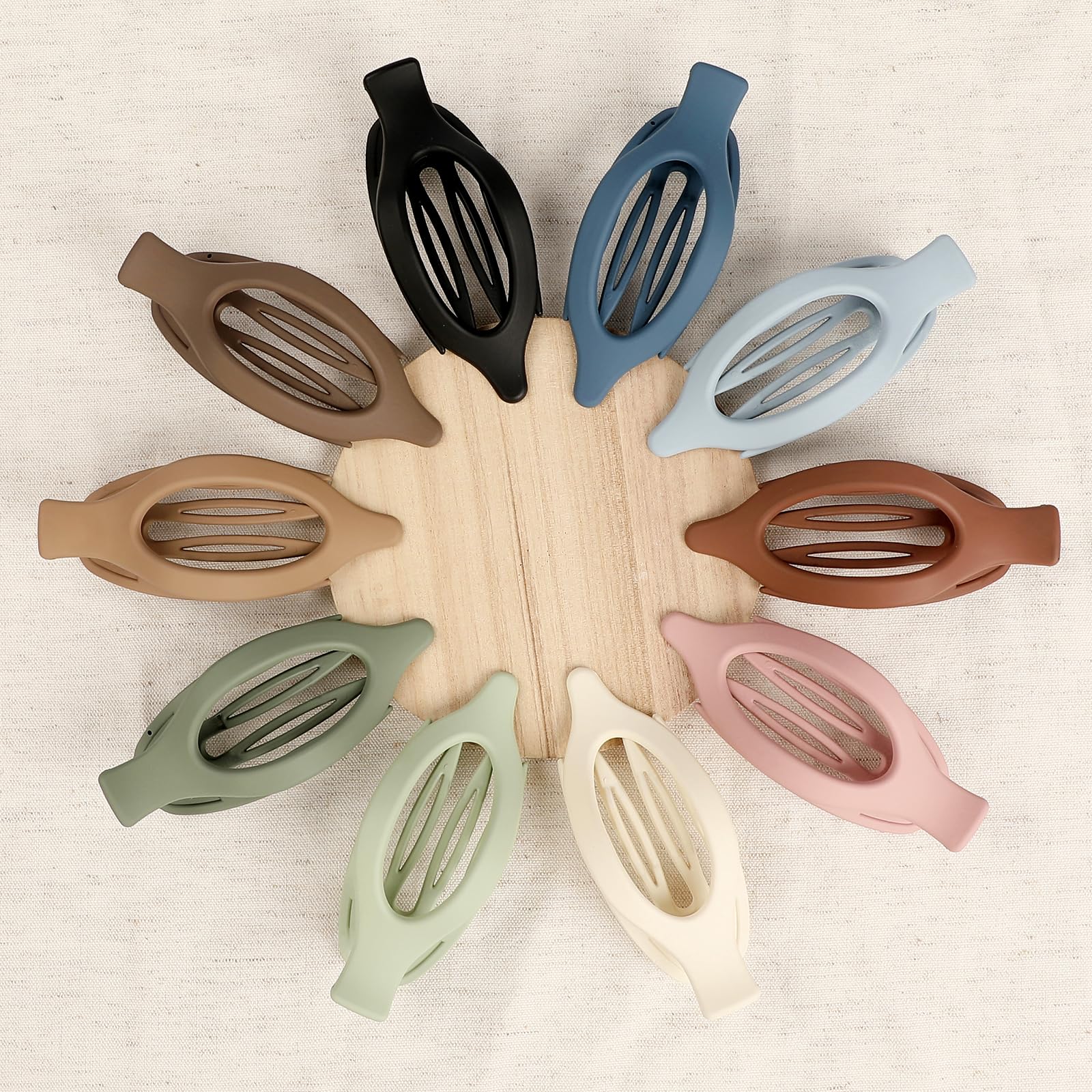 Sisiaipu clip side profile with gentle curve for comfortable head fit