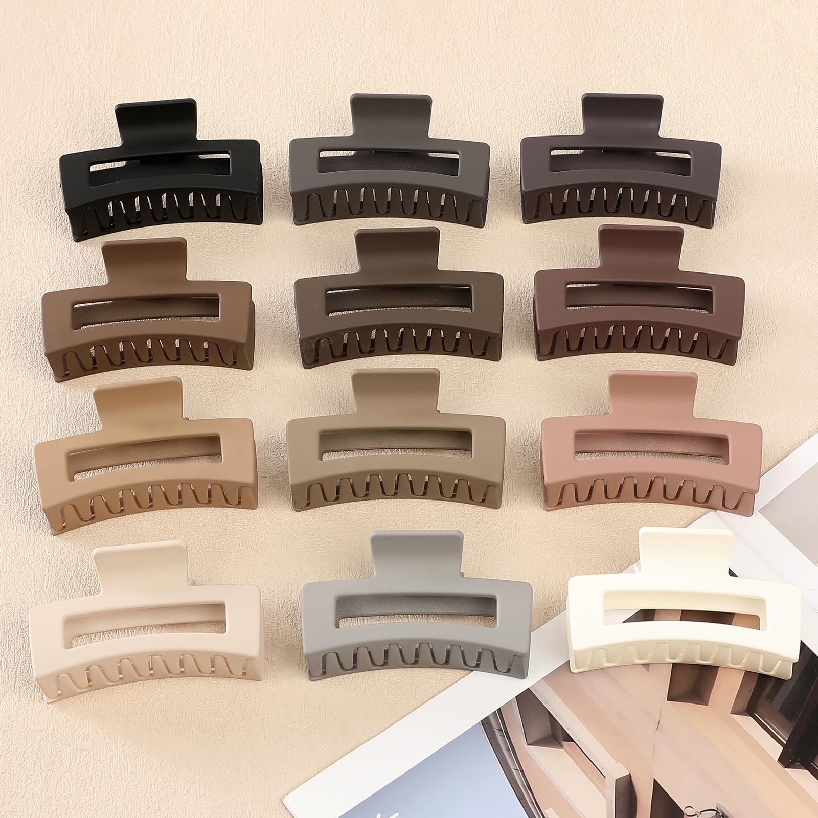 Sisiaipu full color array showing twelve matte shades for versatile styling
