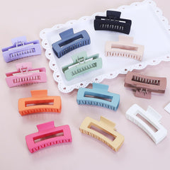 Sisiaipu array of twelve colorful clips for outfit matching benefit