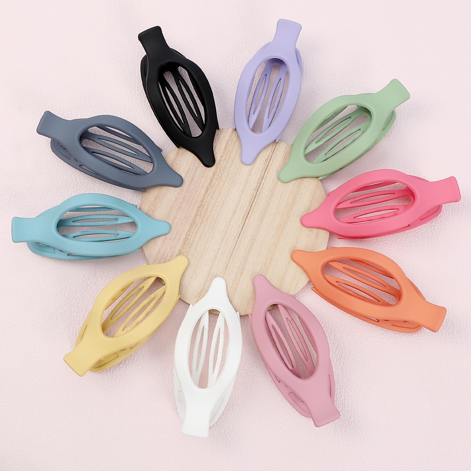Sisiaipu ten colors laid out to show styling and color coordination