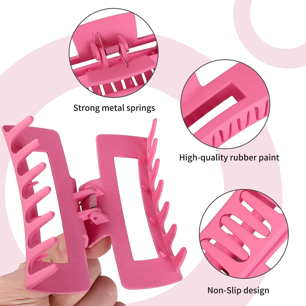 Sisiaipu clips in hand for size comparison and easy portability benefit