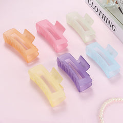 Sisiaipu clip securing half-up hairstyle for quick, stylish everyday use