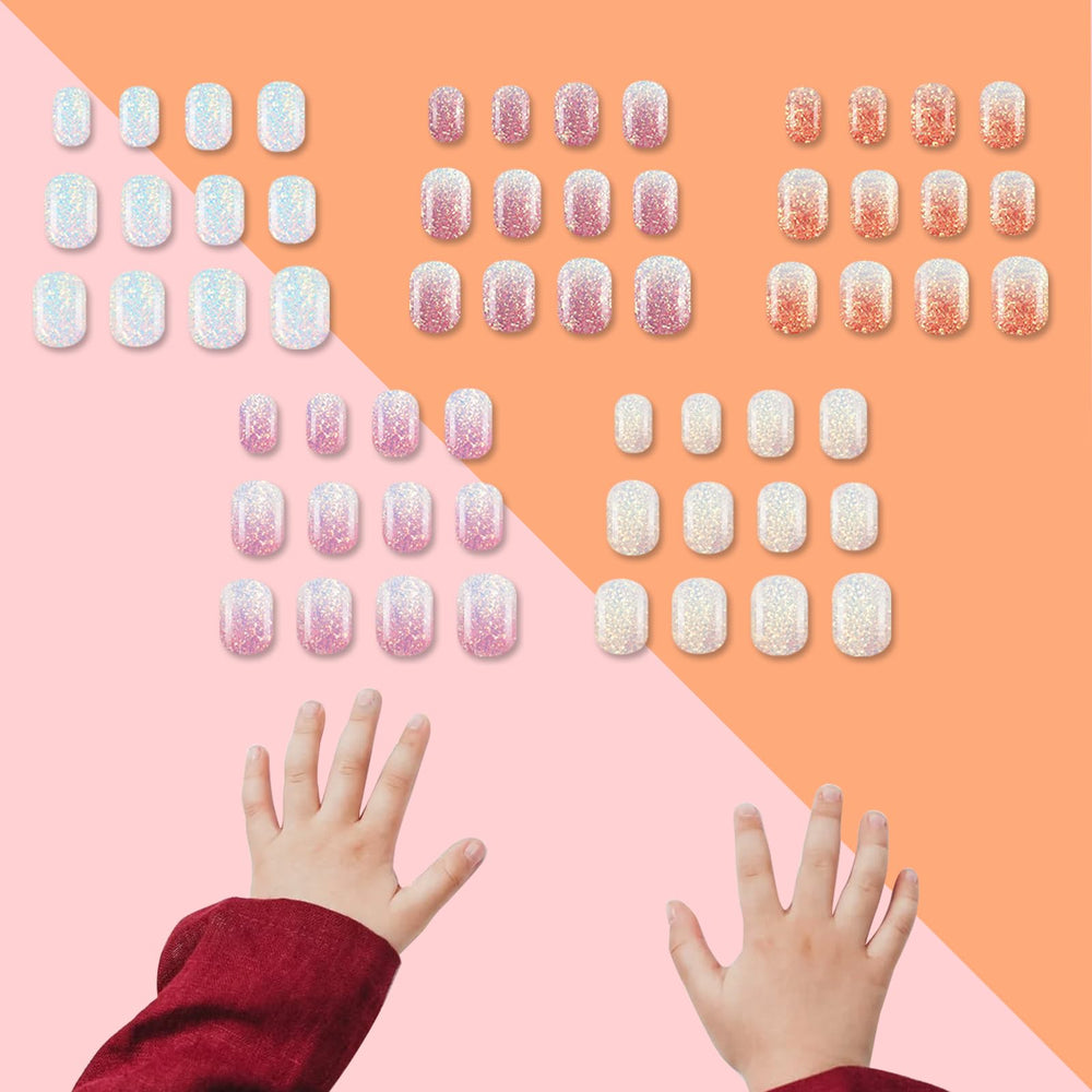 SIUSIO nail in use with child pressing on tip for instant salon-style look and low-effort application