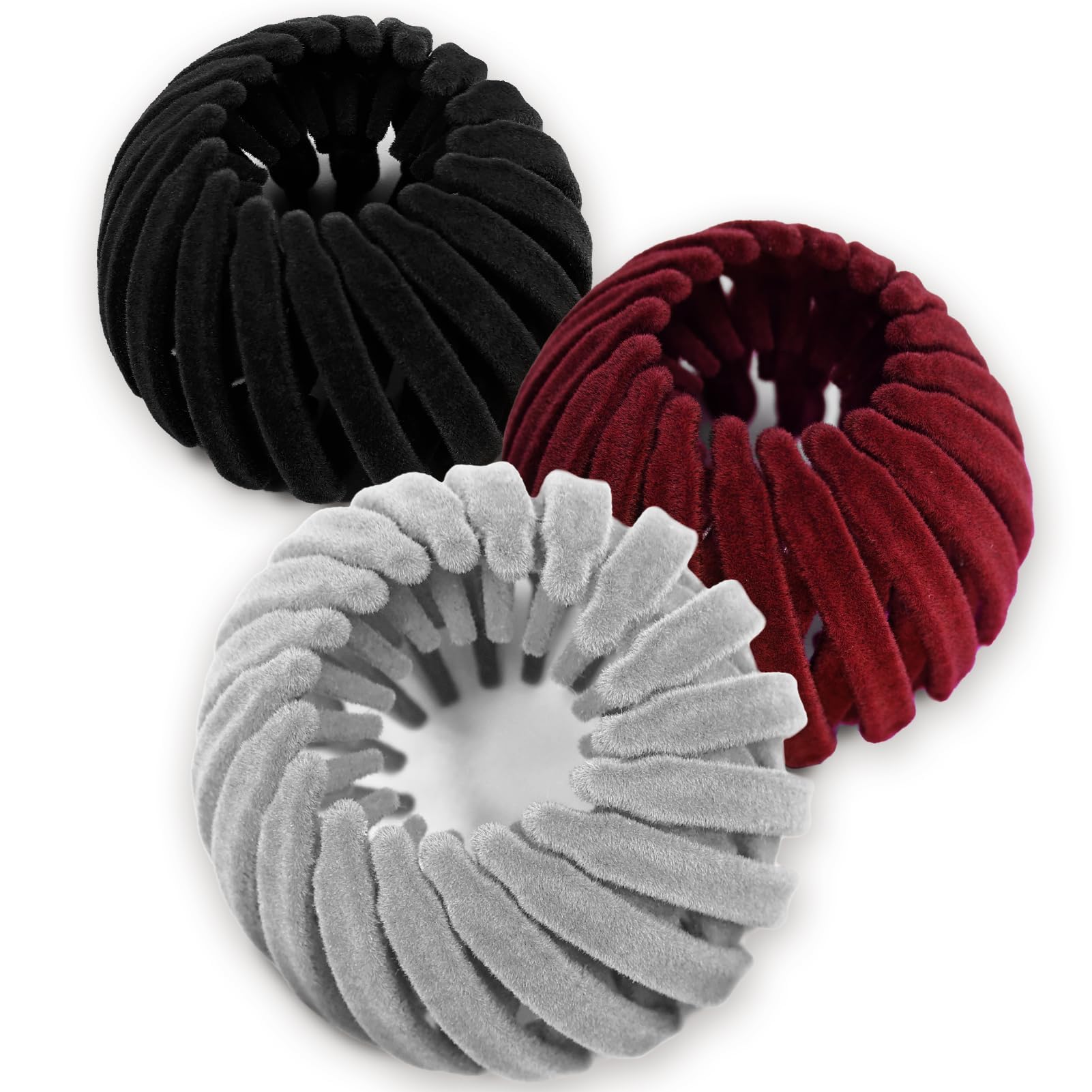 Sizobi front packaging showing three velvet bun clips with clear benefit of easy storage