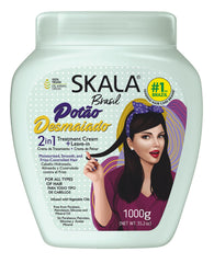 SKALA front pot view showing label and large 35.3oz size for value