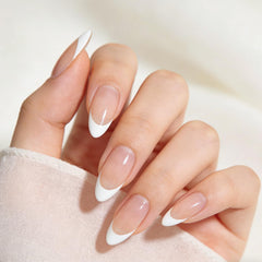 Skiennix gift-ready box with nails and accessories perfect for giving stylish present