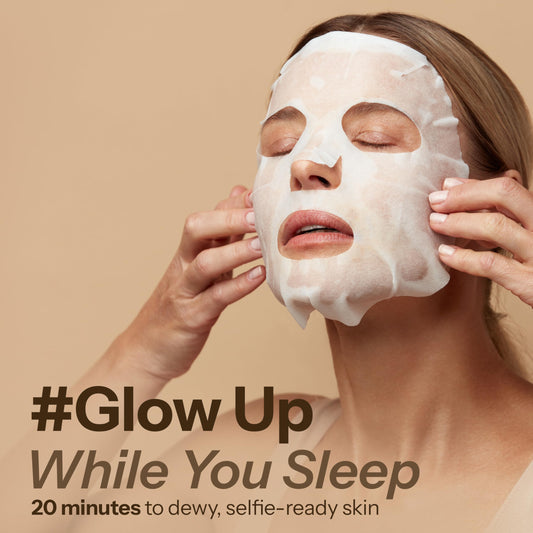 Skin 2.0 serum texture close-up, hydrated glow and smooth finish