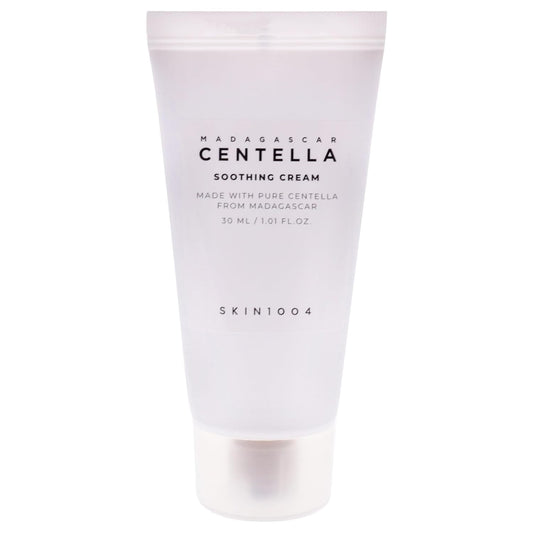 SKIN1004 smooth cream texture close-up demonstrating lightweight, non-greasy finish