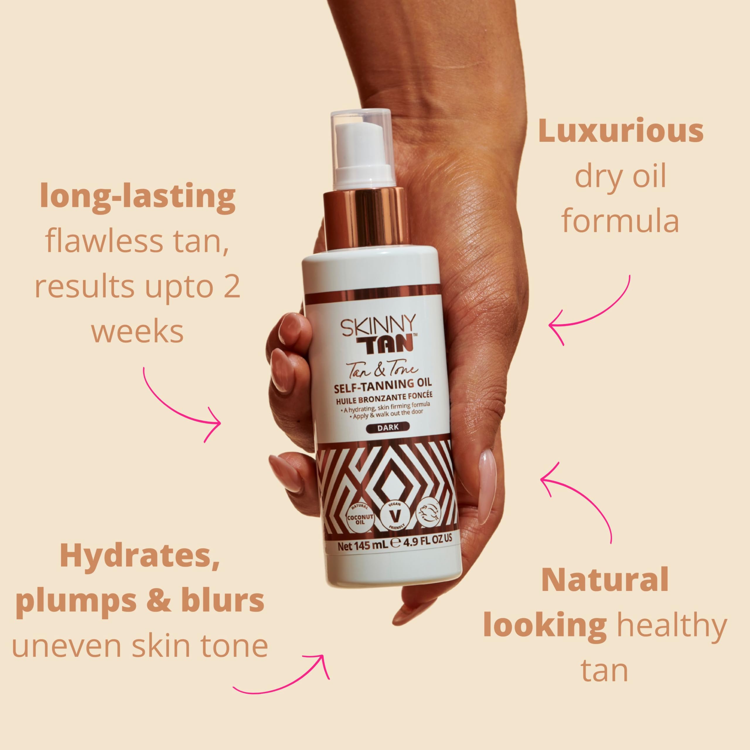 Skinny Tan oil texture close-up highlighting smooth absorption and moisturizing effect