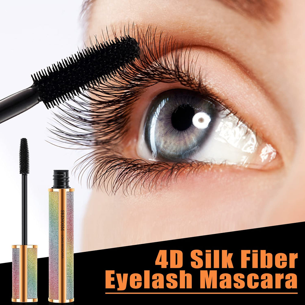 SKINOSM lifestyle shot applying mascara during morning routine