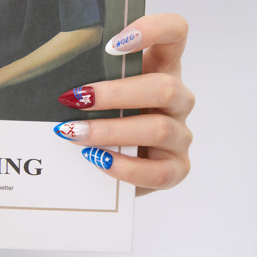 SKUPHI single nail displaying stars and stripes pattern for festive flair