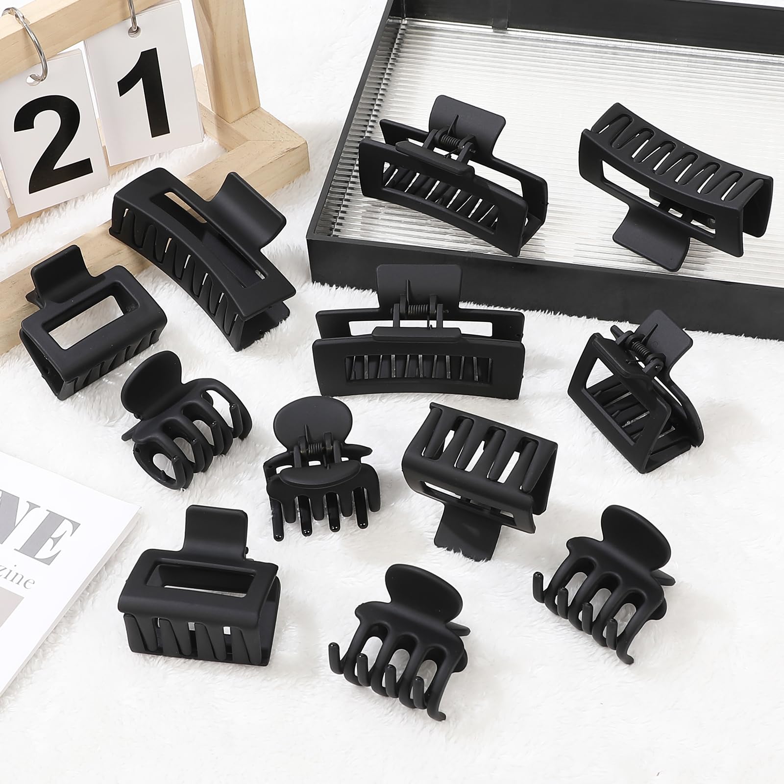 SMKSL medium clip open to show spring and hinge durability