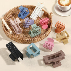 SMKSL medium clip side profile demonstrating shape for everyday styling