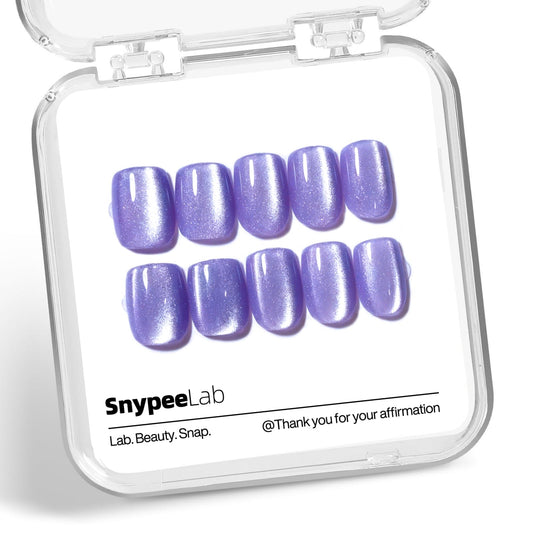 SnypeeLab front packaging showing lavender purple nails and kit benefits