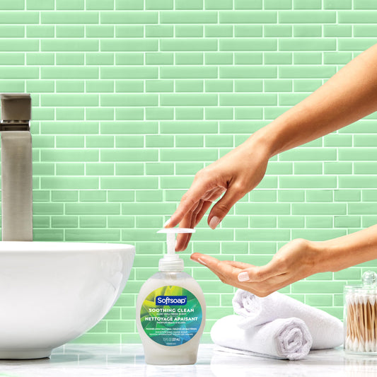 Softsoap pump close-up demonstrating easy dispensing and control