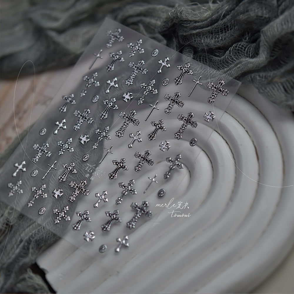 SOFTSOUL application being peeled and pressed for easy DIY manicure