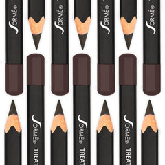 SORMÉ lifestyle shot with winged eye look illustrating long-lasting dramatic finish