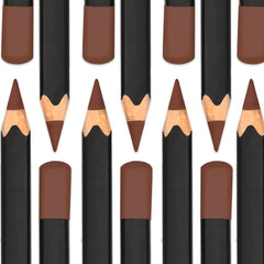 SORMÉ lip liner in a daytime lifestyle setting showing natural defined lips