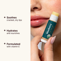 SOULSATION applied outdoors on lips to demonstrate hydration during activities