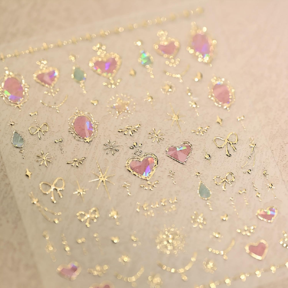 SPLOCUDU close-up of 5D embossed heart texture adds visible depth and shine