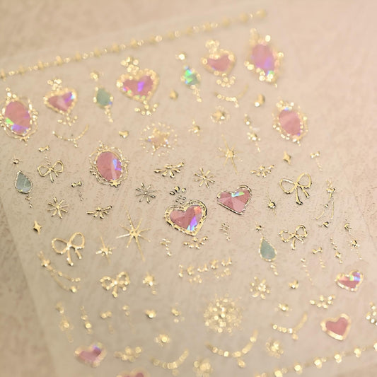 SPLOCUDU close-up of 5D embossed heart texture adds visible depth and shine
